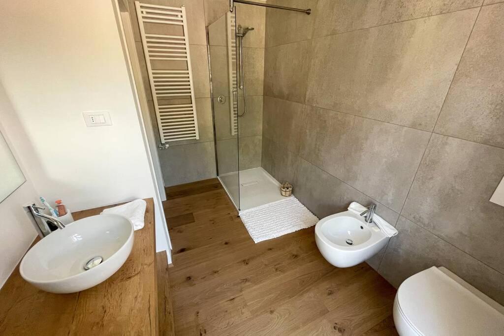 Design Apartment In The Heart Of Bolzano Ngoại thất bức ảnh