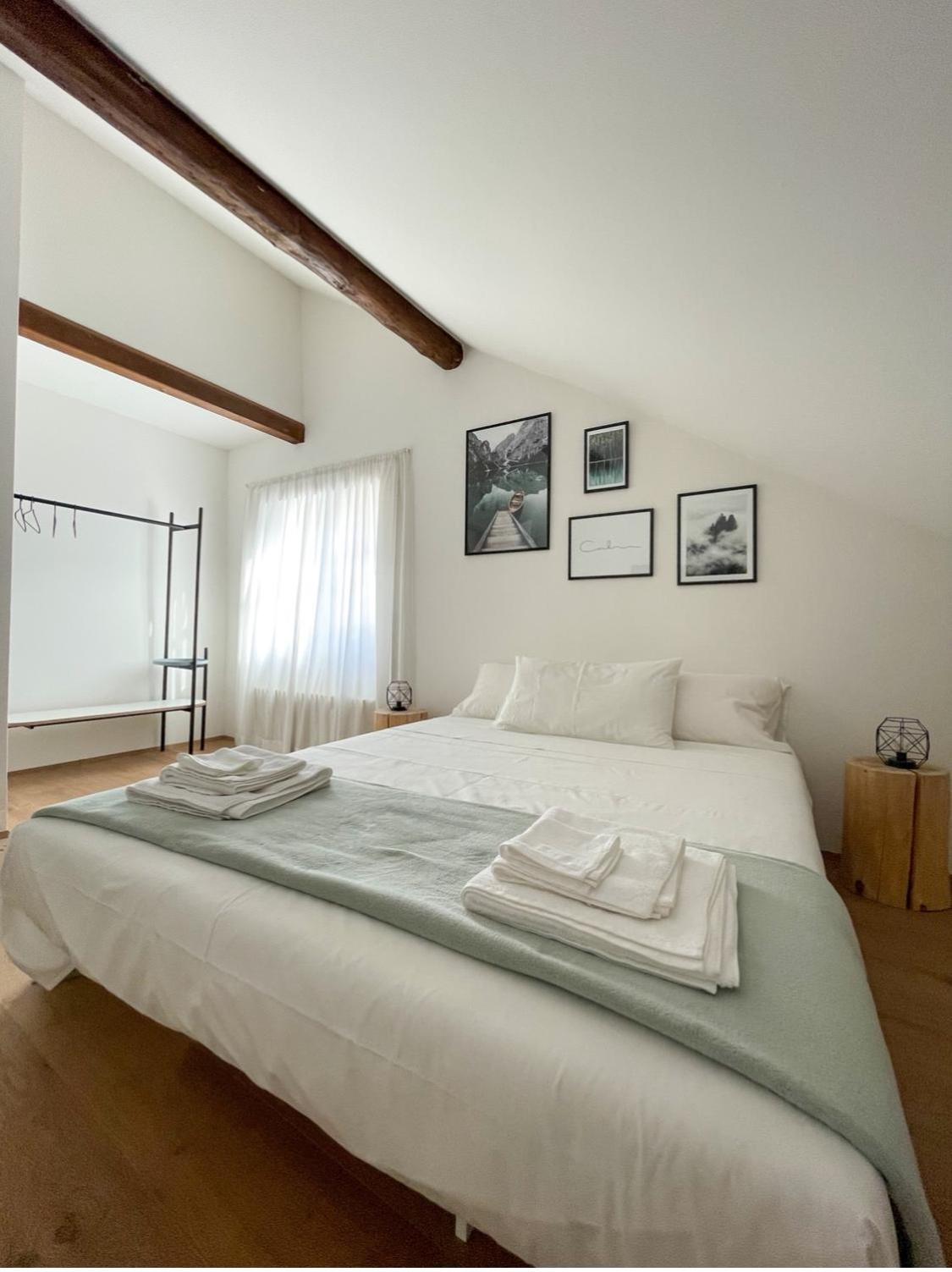 Design Apartment In The Heart Of Bolzano Ngoại thất bức ảnh